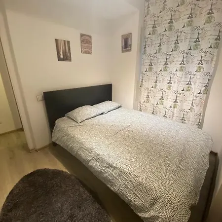 Apartment Kauffman Bucharest