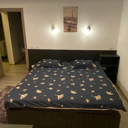 Victory 136 * בוקרשט